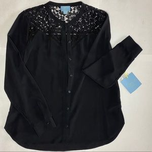 NWT CeCe Lace Top Button Down Blouse